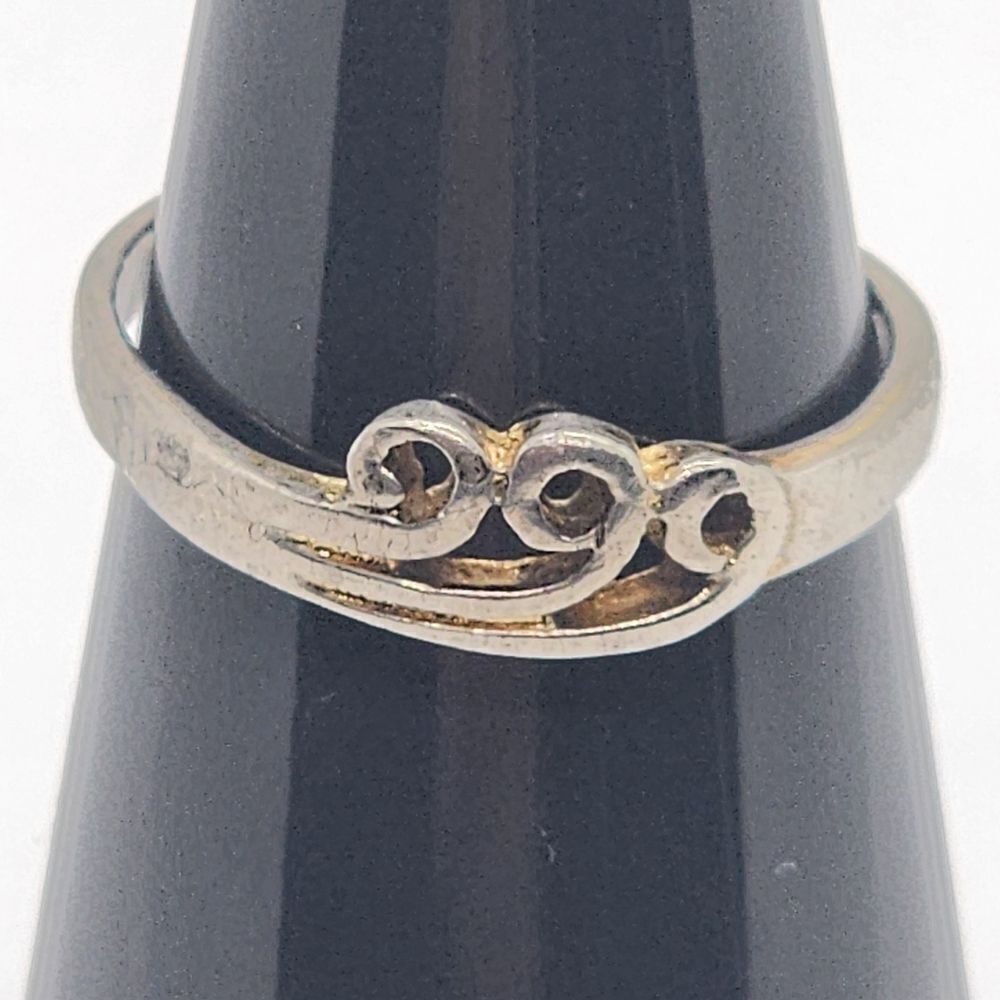 Sterling Silver Waves Adjustable Toe Ring - image 2